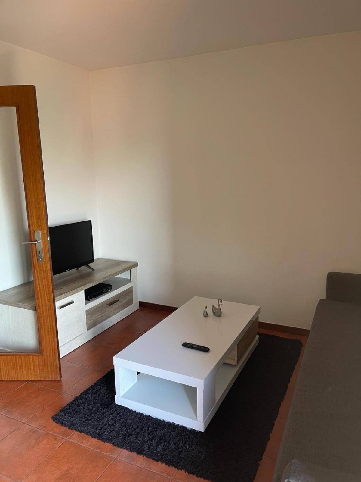 帕雷德斯Flat4U公寓 外观 照片